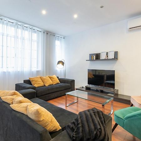 Travel Habitat Teatro Principal Apartment Valencia Bagian luar foto